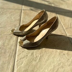 Nine West Gold Heels Shimmery Pointed Toe